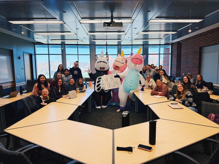 Unicorns group picture with class 